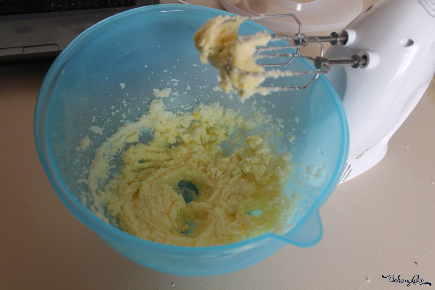 sponge cake