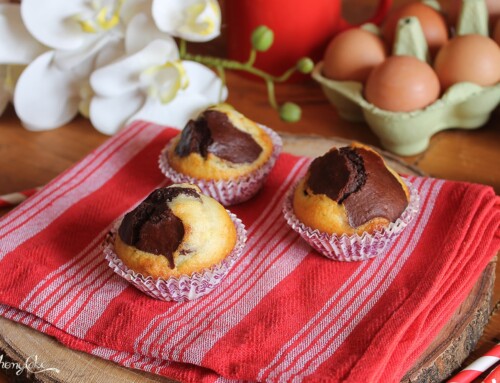 Muffin variegati con vaniglia e cacao